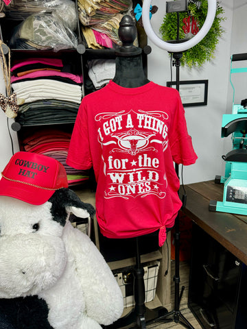 I Got A Thing For The Wild Ones T-shirt | Comfort Colors Trendy Country Western Song Graphic Tee with Skull Graphic